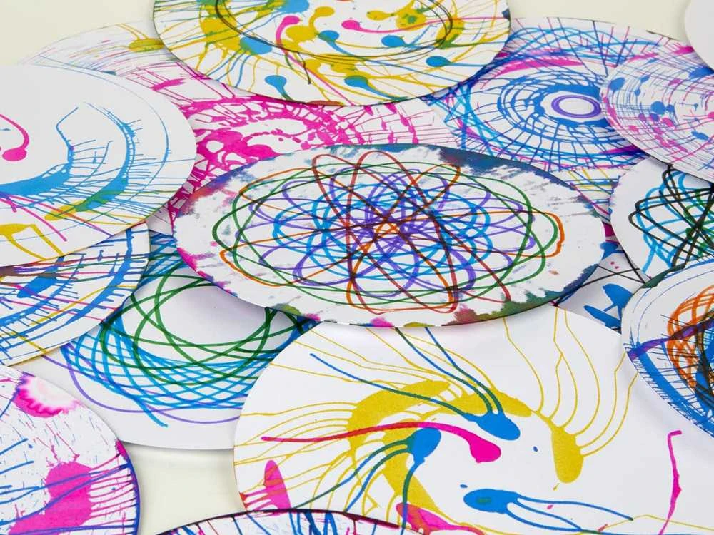 Jokomisiada Kūrybinis rinkinys Meninė lenta 3in1 Spirografas Graffiti Piešinys TA0109