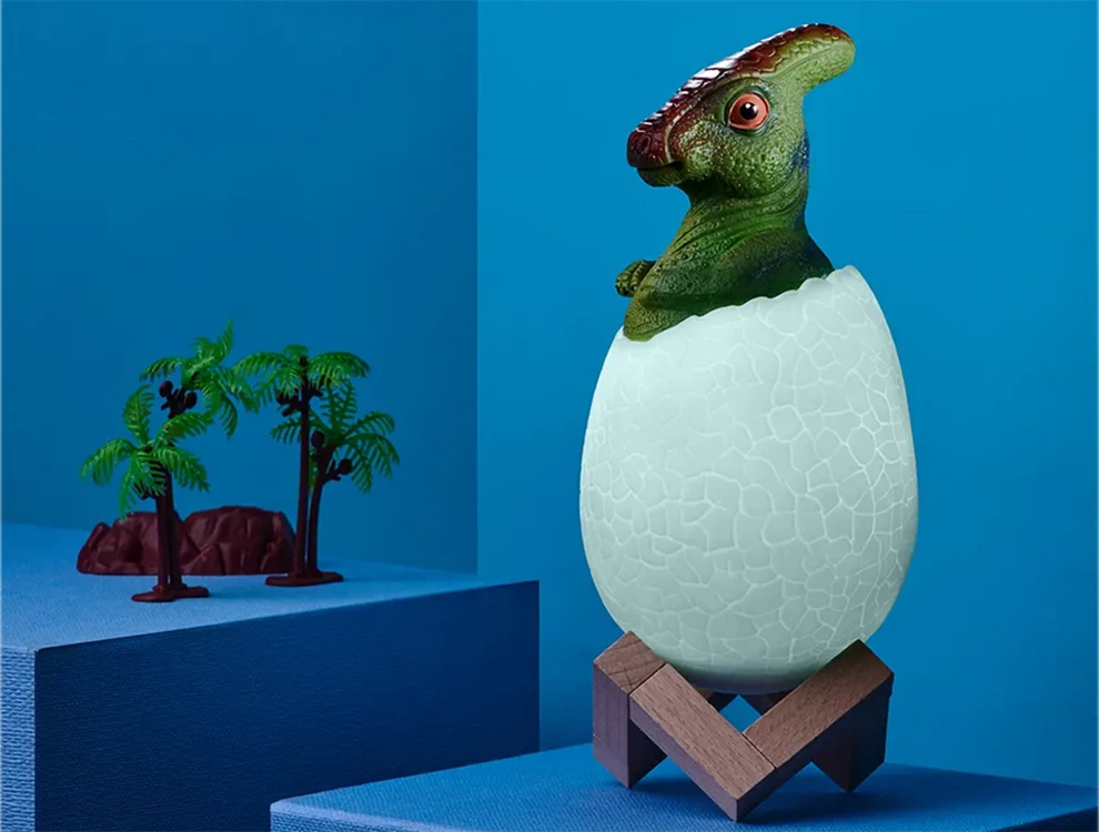 Naktinė lempa dinozauras, RGB LED, su medine pagrindu