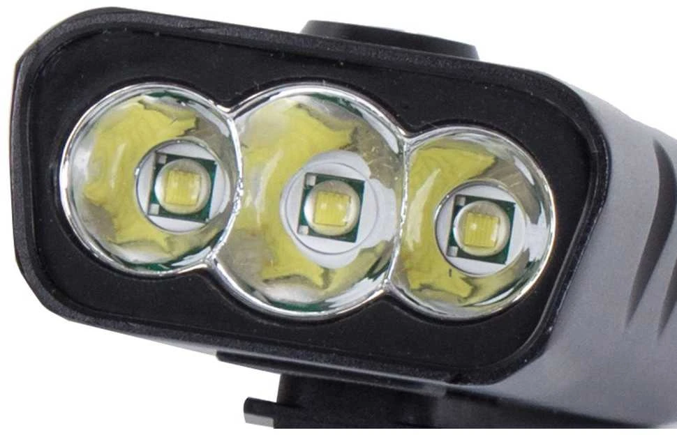 Dviračio lempa su LED Cree XM-L T6 ir Powerbank funkcija