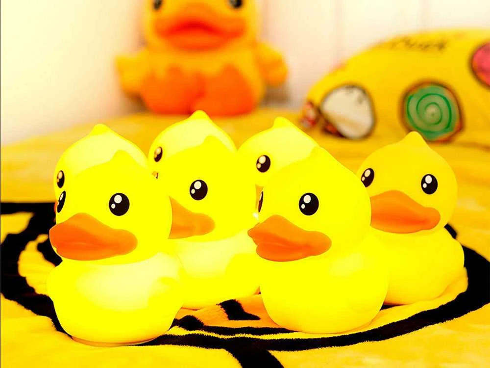 Vaikiška LED naktinė lempa antis su RGB ir nuotolinio valdymo pulteliu