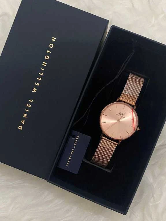 Laikrodis moterims DANIEL WELLINGTON DW00100471 - PETITE UNITONE 32mm (zw506c)