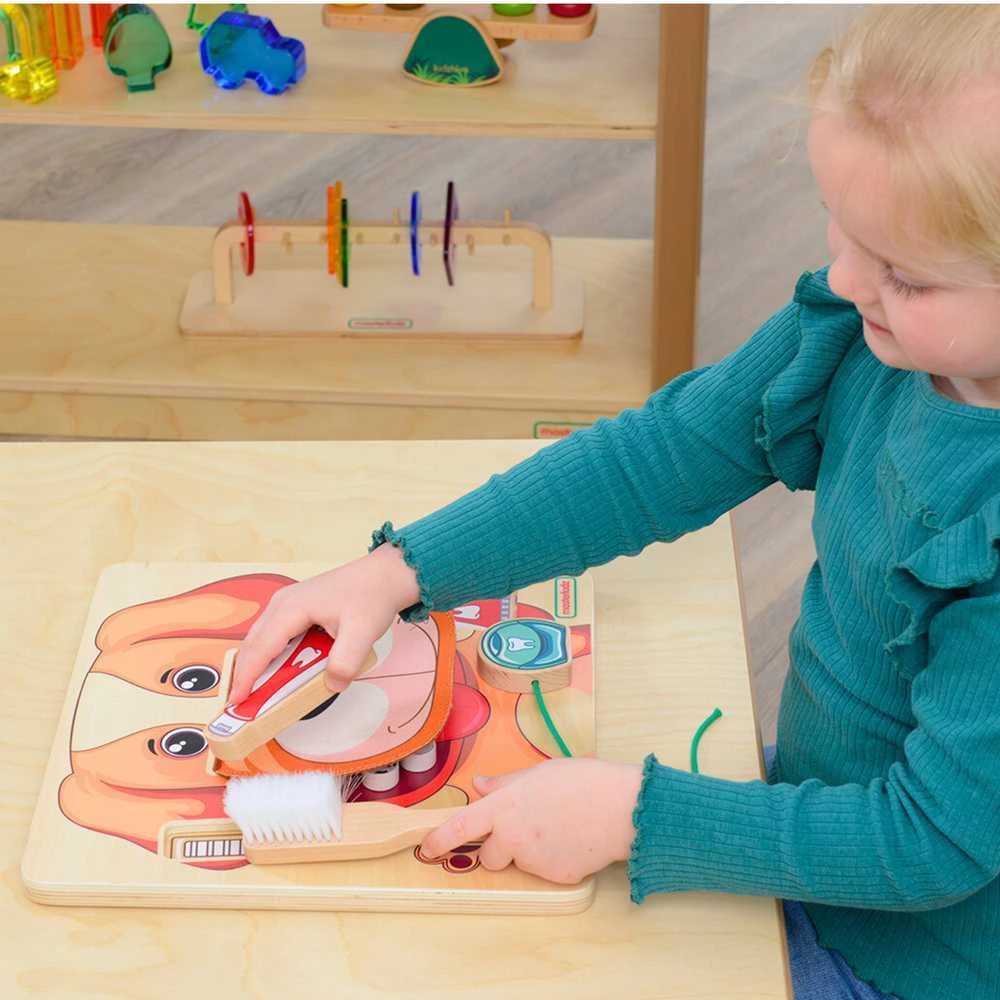 MASTERKIDZ Edukacinė lenta Montessori su šunimi - sveikos burnos higienos mokymas