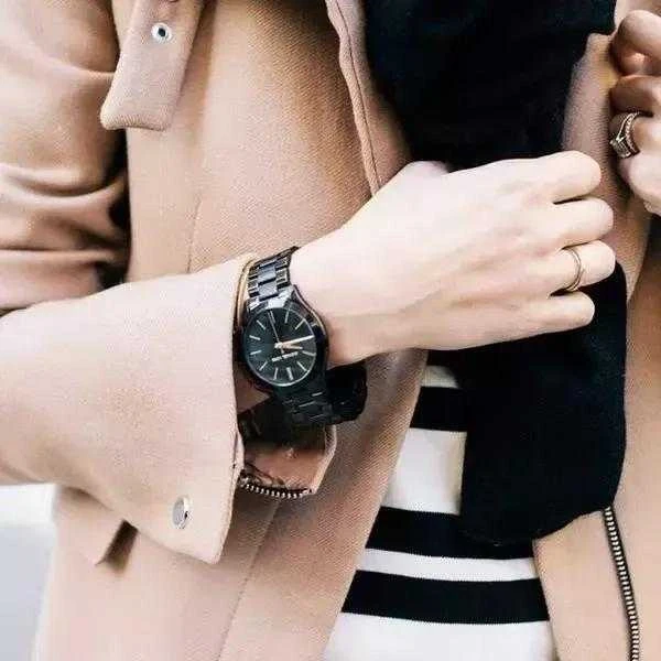 Laikrodis moterims Michael Kors Slim Runway MK3221, Juodas
