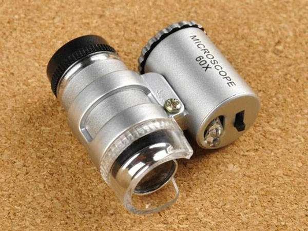Kišeninis mikroskopas su 60x didinimu ir LED apšvietimu