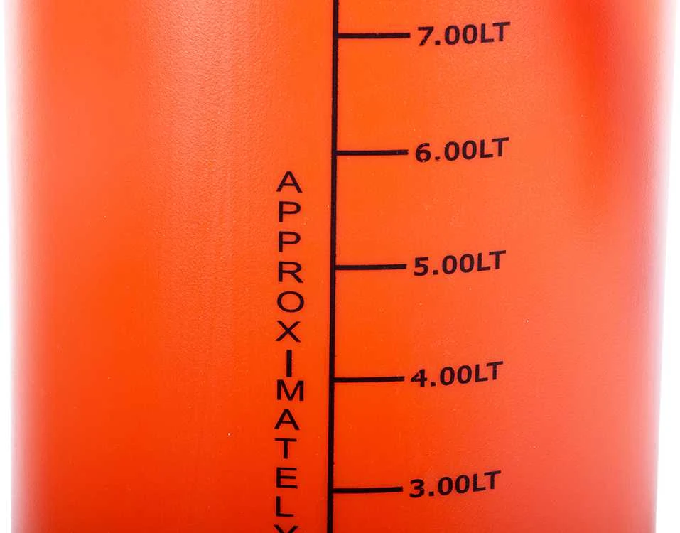 Rankinis sodo purkštuvas 8L