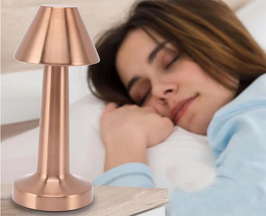Pakabinamas šviestuvas Naktinis šviestuvas su 3 lygių apšvietimu, 23,5 cm, varinis