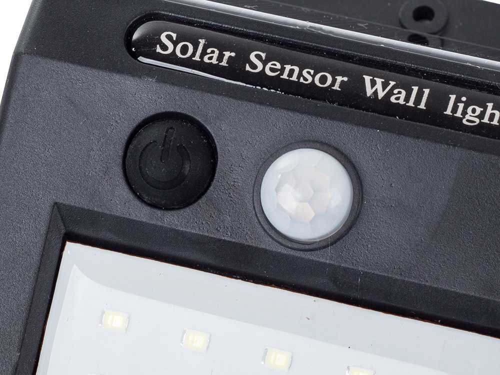 Saulės šviestuvas su judesio ir prieblandos jutikliu, 20 LED