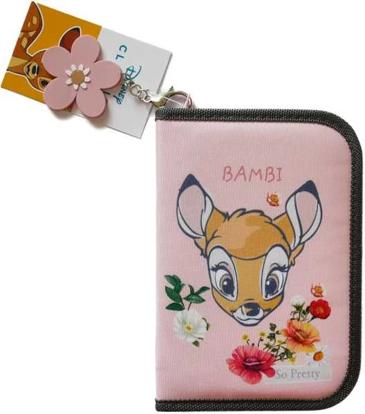 Beniamin Penalas su Bambi priedais