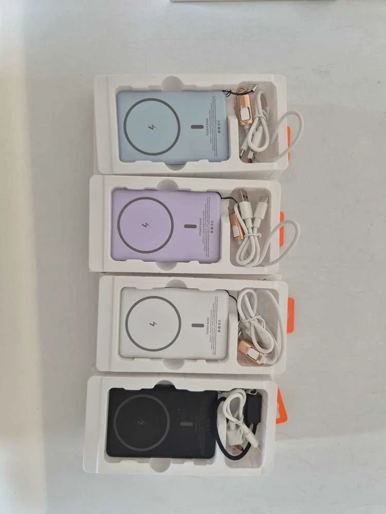 Powerbank, greitas belaidis įkrovimas, 5000 mah, usb-c, lightning, 20 w R11L Įkraunama baterija