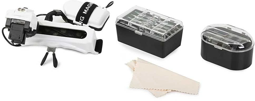 Didinamasis stiklas su LED apšvietimu ir keičiamomis lęšiais