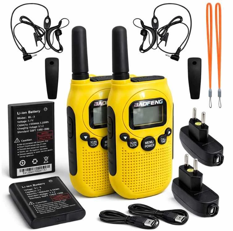 Racijų rinkinys: 2 vnt. „baofeng bf-t6“ trumpojo nuotolio radijų, didelis veikimo nuotolis iki 2 km, žibintuvėlis, 1500 mah