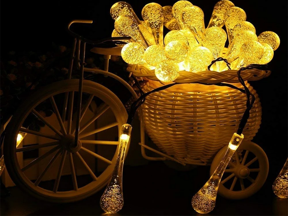 Saulės energija maitinama girlianda su 20 LED lempučių
