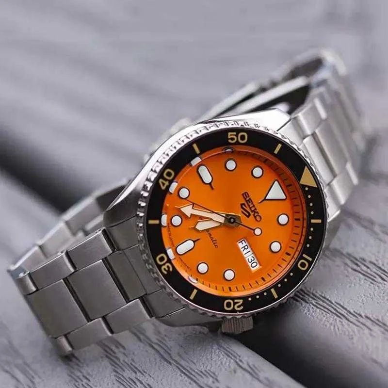 SEIKO 5 Sports vyriškas laikrodis SRPD59K1 automatinis + dėžutė