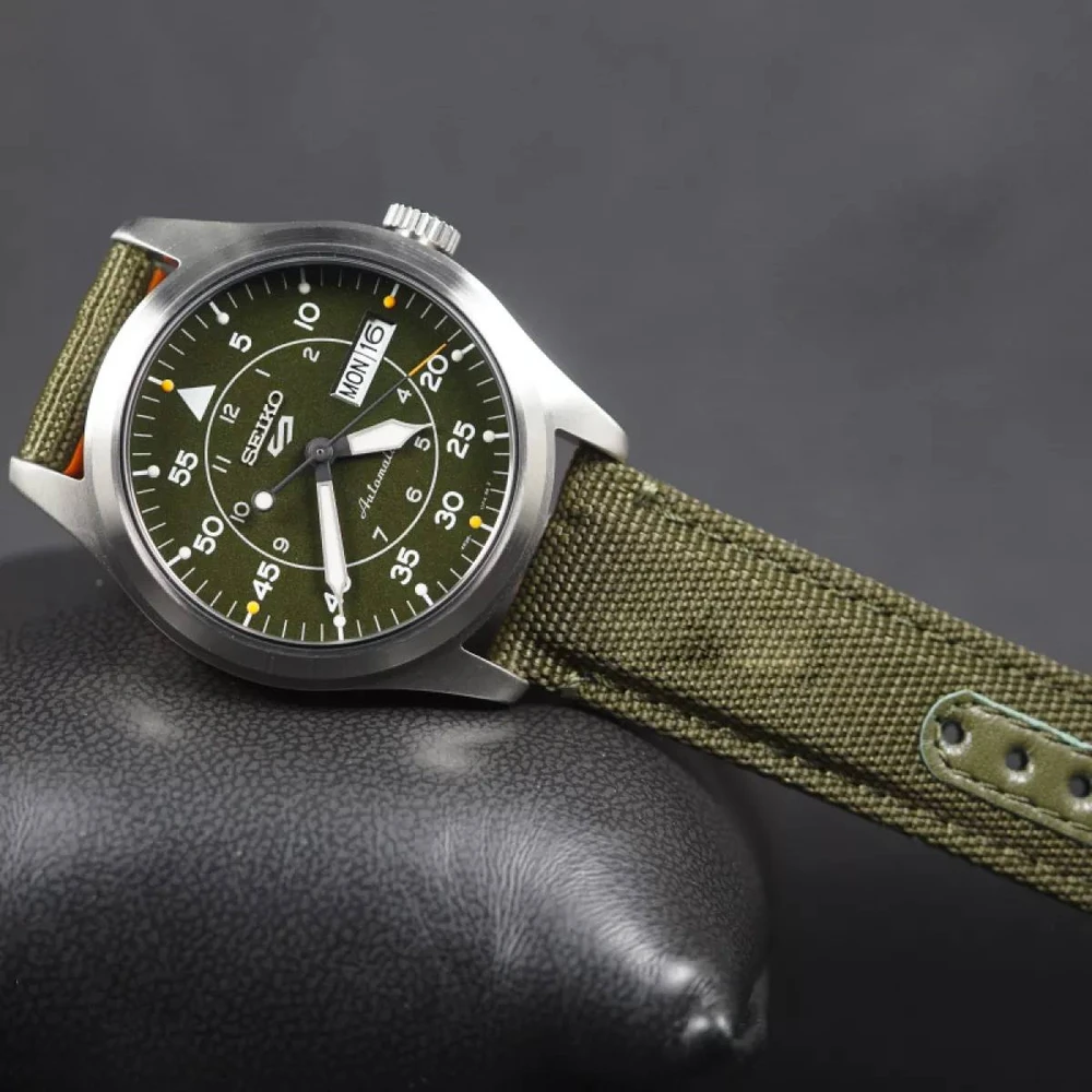 Laikrodis SEIKO MEN'S WATCH SRPH29K1+ BOX