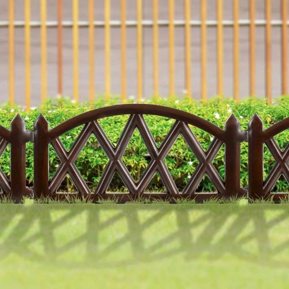 Plastikinė vaza gėlėms, 20 cm