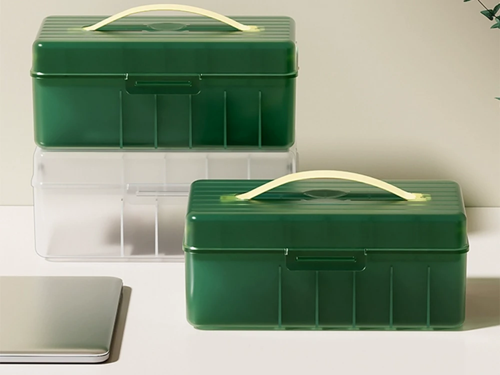 Organizatorius su skyreliais 24x13x10 cm plastikinis