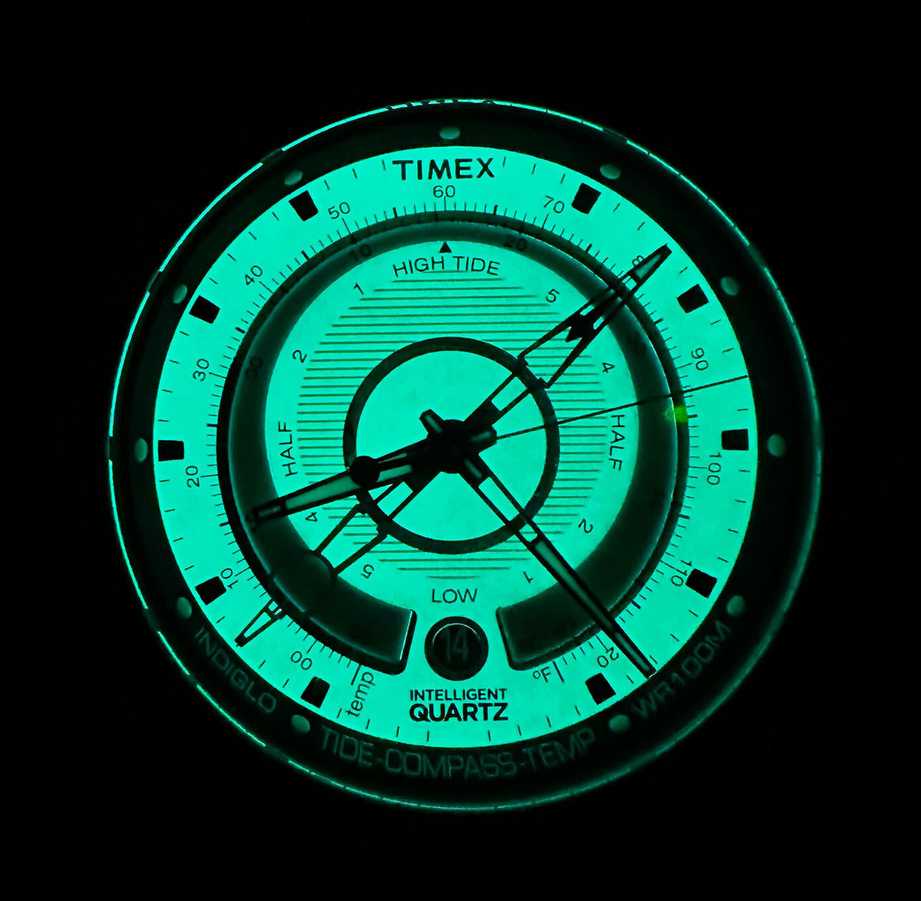 VYRIŠKAS LAIKRODIS TIMEX T2N721 – KOMPASAS IR TERMOMETRAS (zt084a)