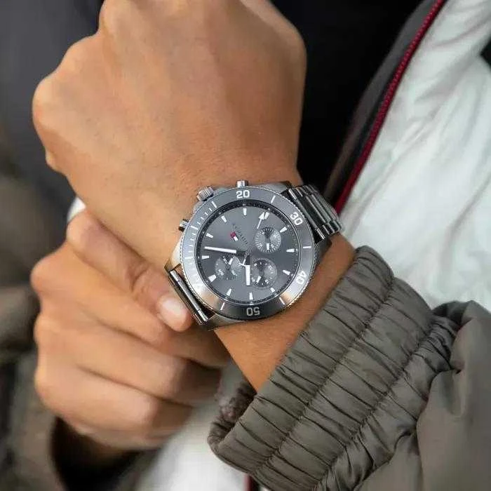TOMMY HILFIGER LARSON VYRIŠKAS LAIKRODIS 1791918 (zf088c)