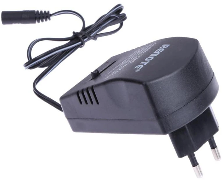 Fusion Universalus reguliuojamas maitinimo šaltinis 3V-12V, 30W