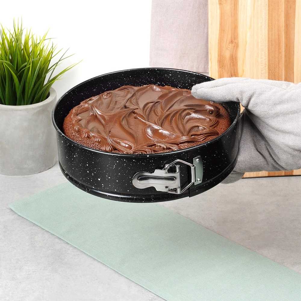 Apvali kepimo forma Vilde, 20 cm, granitinė danga