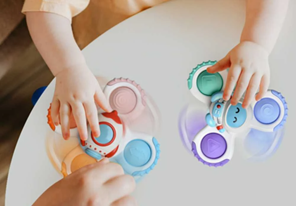 Woopie Baby WOOPIE Spin liguinė, raketa, svetimkūnis, UFO 3 vnt.