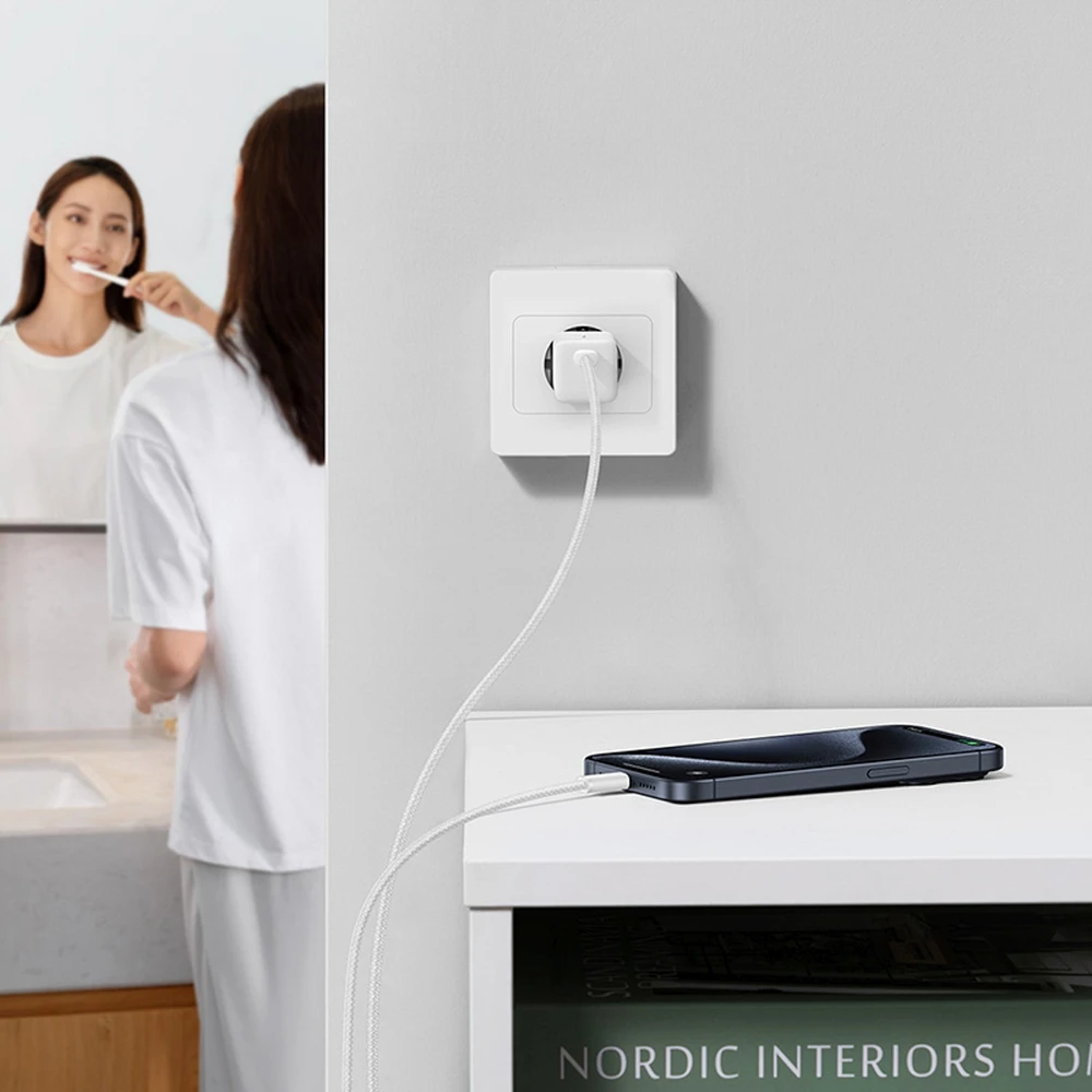 Baseus GaN5 USB-C 30W su kabeliu Baseus Dynamic 3 USB-C 100W 1m - balta