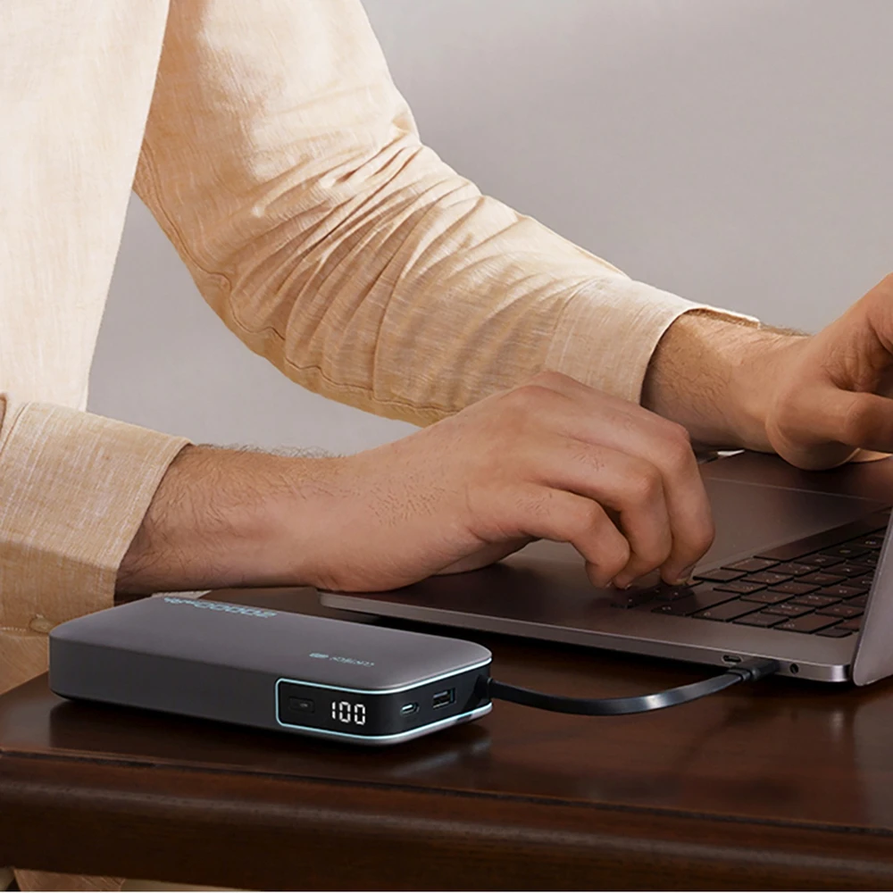 Cuktech CUKP200NGLDG 55W 20000mAh išorinė baterija su integruotu USB-C laidu – pilkos spalvos