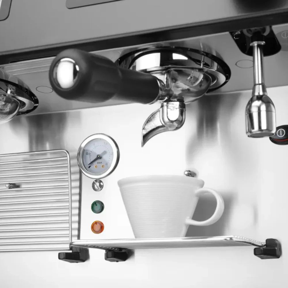 Hendi Kavos aparatas kolbowy automatinis 2-grupowy JULIA COMPACT 2700 W