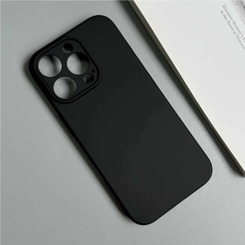 Hurtel Soft Apple iPhone 16 Pro – dėklas telefonui juodos spalvos