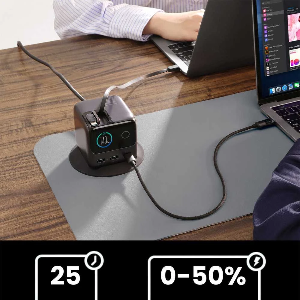 „Joyroom Podix JR-TRD01 GaN 140W“ su 5 prievadais ir dviem ištraukiamais kabeliais – pilkas