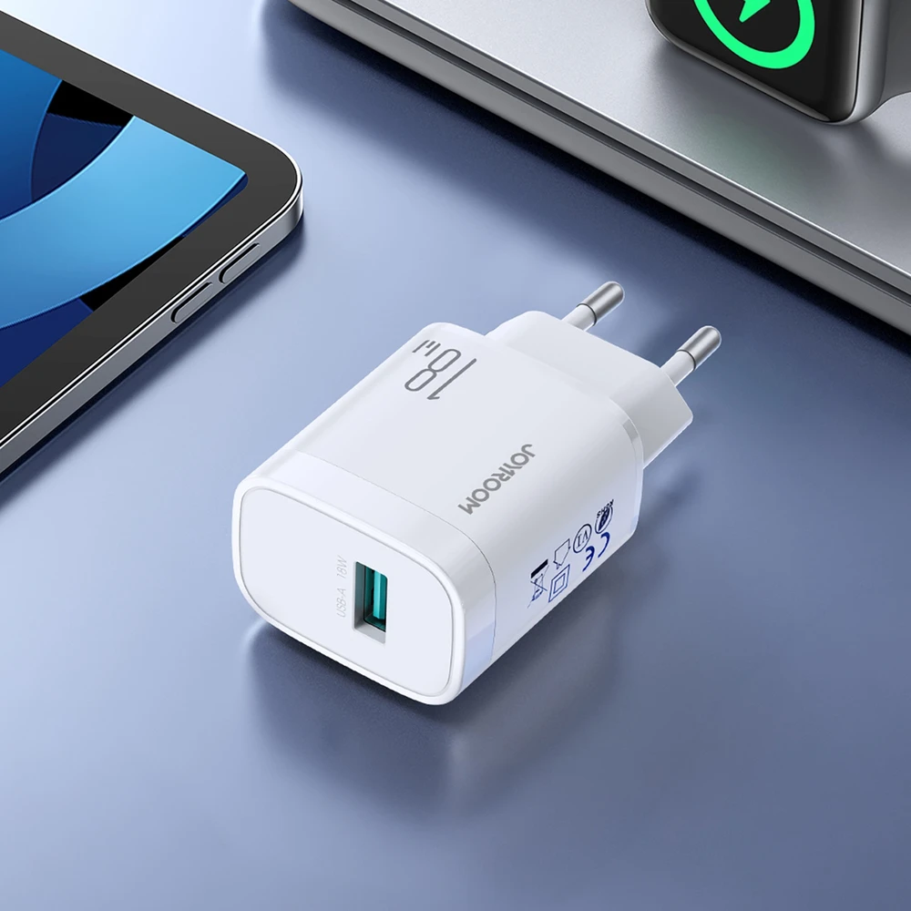 Joyroom JR-TF4 18W sieninis įkroviklis su 3A USB-A - USB-C 1m laidu - baltas