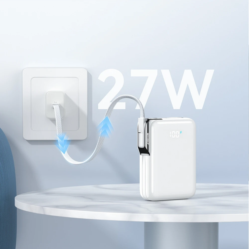 Joyroom JR-PBF27 Pro 10000mAh 30W išorinė baterija su integruotu USB-C laidu ir papildomu dvikrypčiu USB-C–Lightning laidu – balta