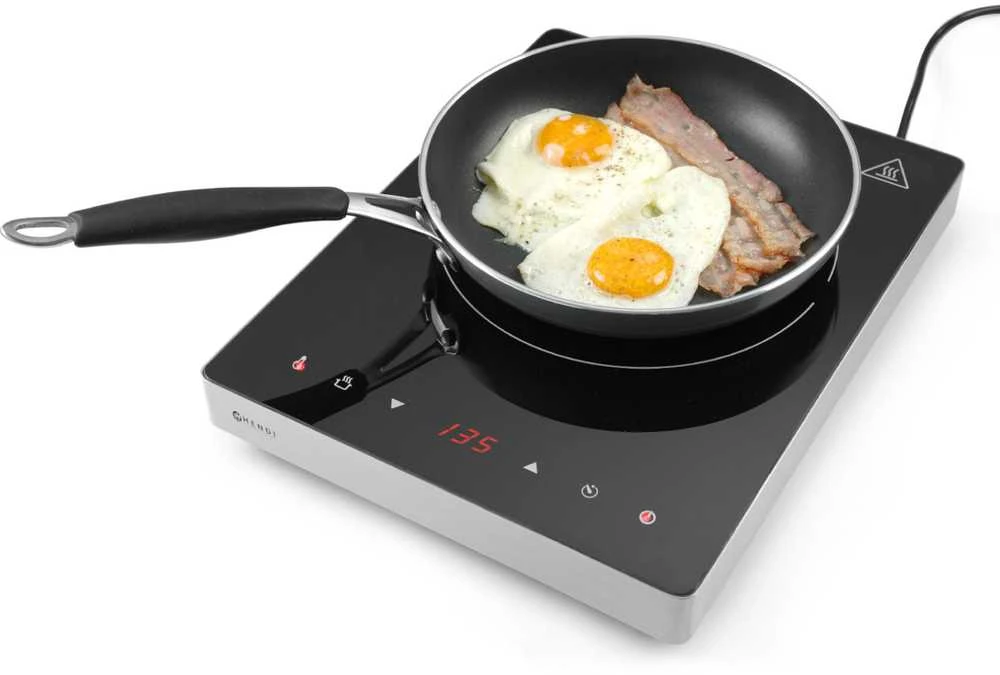 Aliuminio keptuvė su Teflon Platinum Professional nepridegančia danga. 24 cm - Hendi 621110