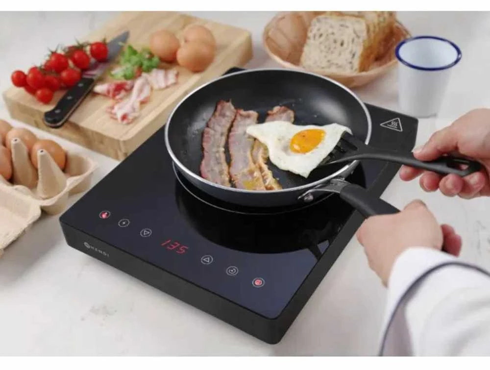 Nešiojama indukcinė kaitlentė su jutikliniu skydeliu, 1 Juodas Line šildymo zona, sk. 22 cm 2000 W – Hendi 239391