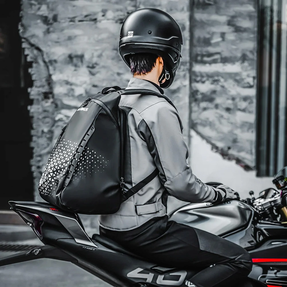 Rockbros H36 kuprinė su šalmo laikikliu 14,5 l - Juodas