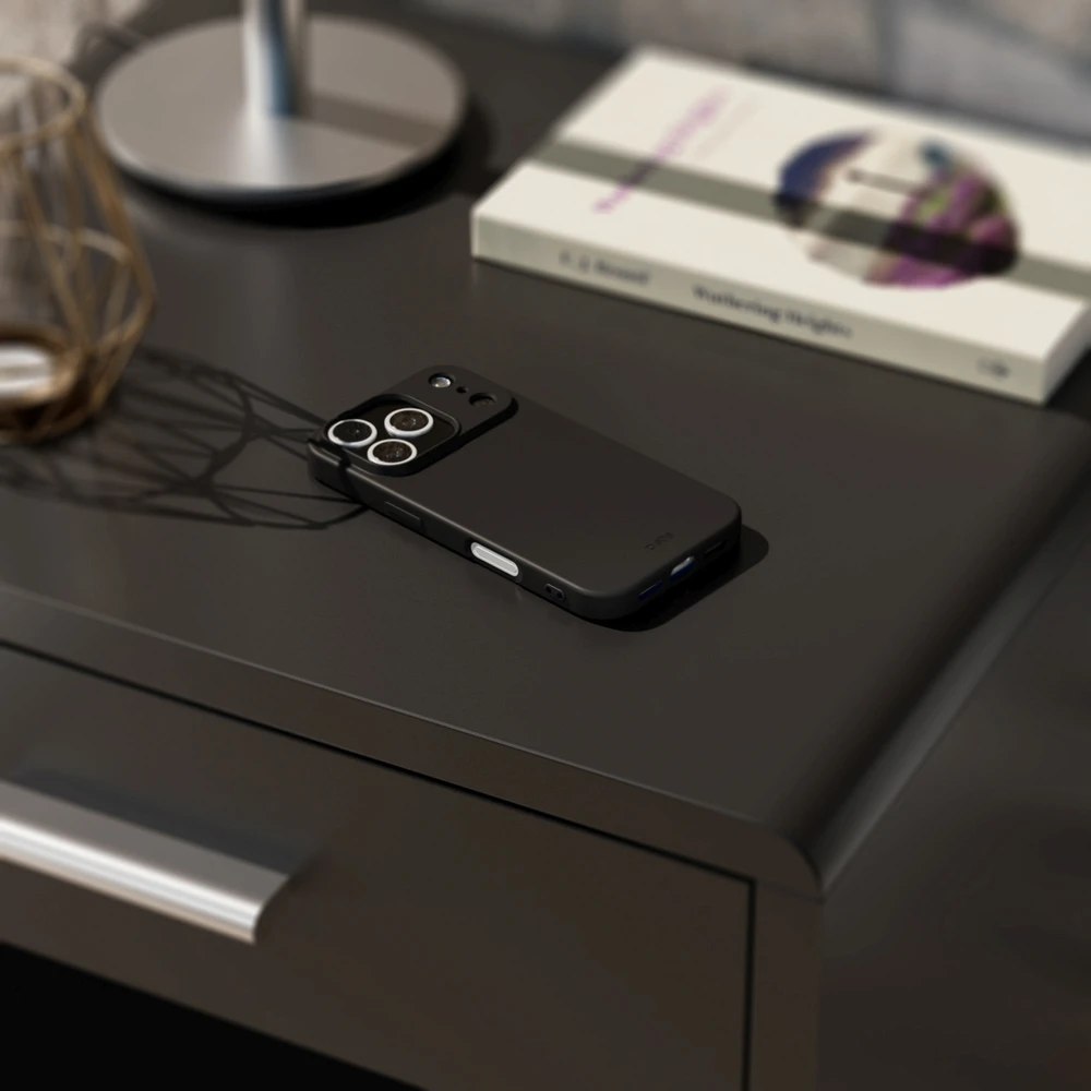 Dėklas SBS Instinct iPhone 17 Pro Case - Juodas