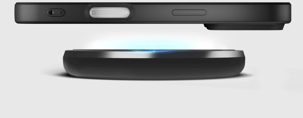 Dėklas SBS Instinct iPhone 17 Pro Case - Juodas
