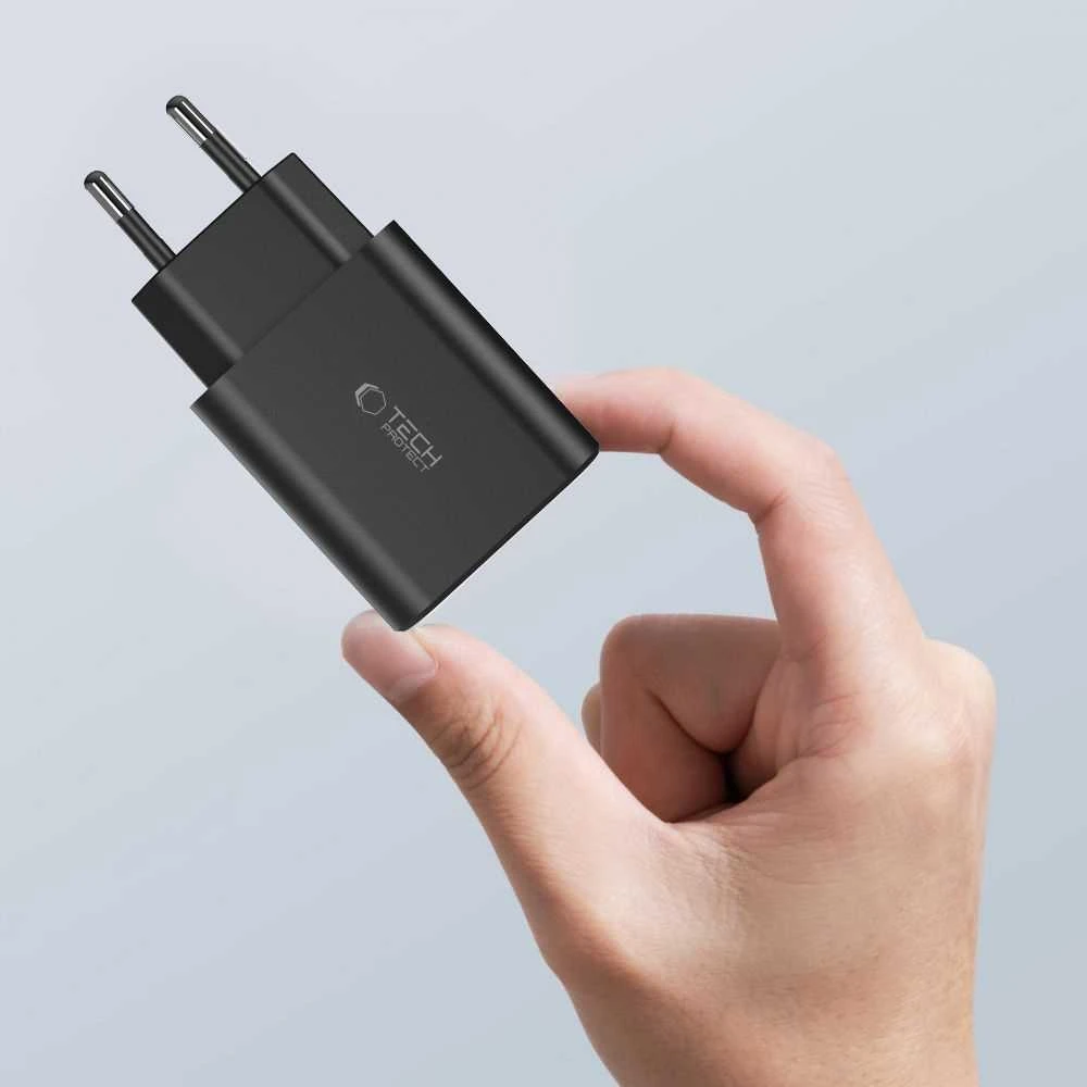 Tech-Protect NC30W įkroviklis 2x USB-C PD 30W / USB-A QC 3.0 - juodas