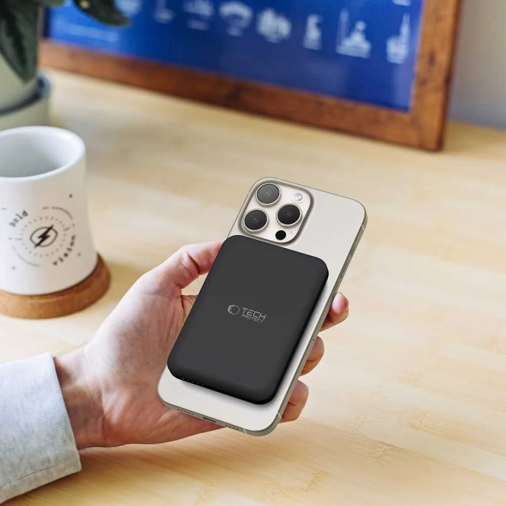 Tech-Protect LifeMag PB10 Powerbank su MagSafe 5000mAh 15W USB-C prievadu - juodas + USB-C laidas