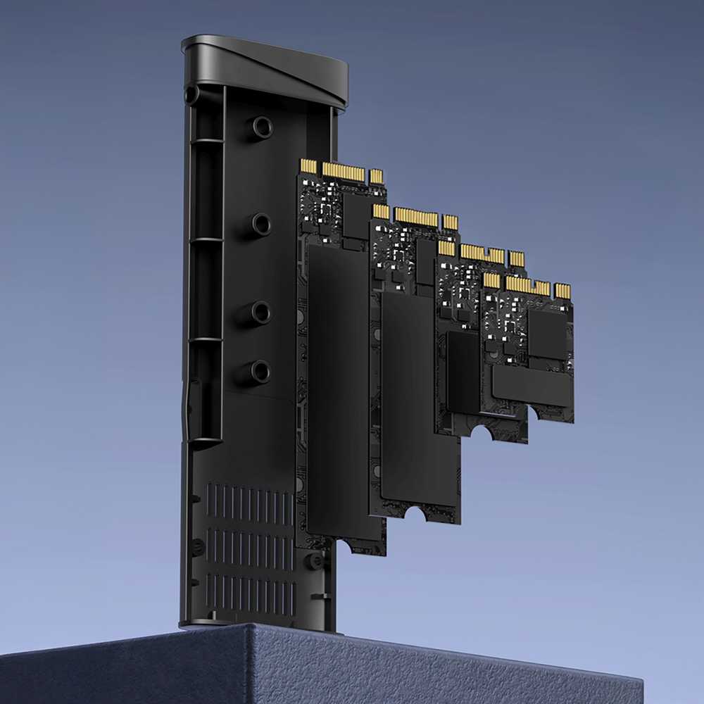 Ugreen CM767 M.2 NVMe PCIe SSD Disk Dėklas - sidabro spalvos