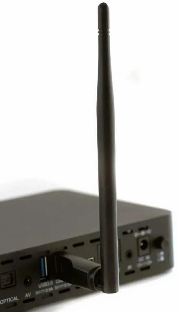 Adapteris WiFi Opticum Raudonas W5+ 5dBi