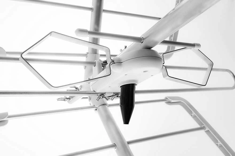 DVB-T2 antena Spacetronik EOS Combo Baltas Active