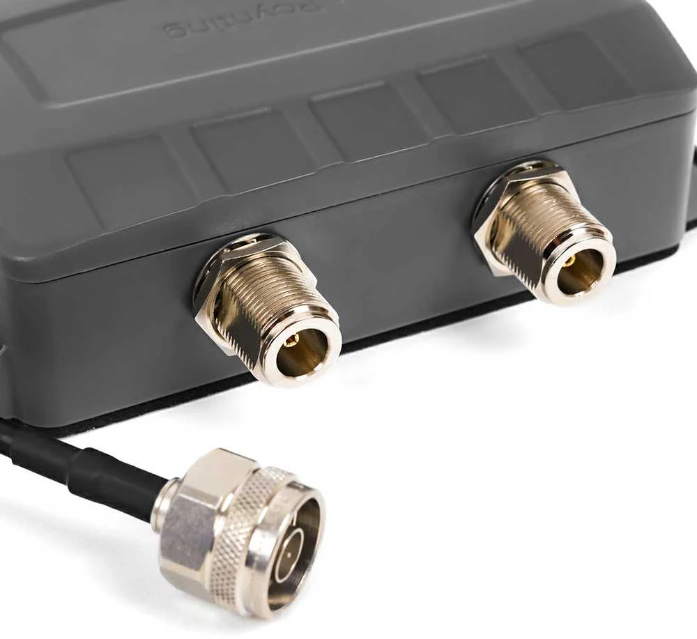 Dviejų krypčių skirstytuvas GSM Poynting SPLT-16-V1-01 N