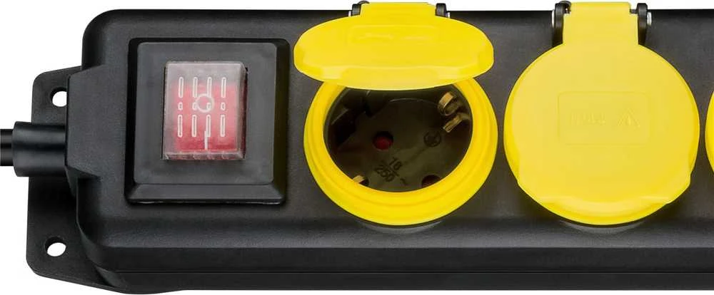 Wentronic Here is the translation: Maitinimo juosta laukams IP44 Goobay 5xAC 230V