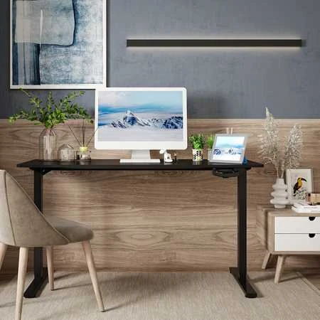 Juodas reguliuojamas stalas Spacetronik Moris 120x60 darbo vietoje
