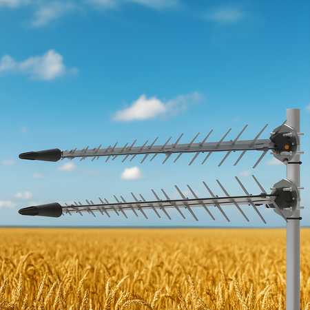 Poynting Kryptinė GSM antena, stipri LPDA-500-LTE MIMO