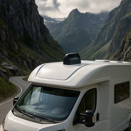 Poynting MIMO-3-15B LTE GPS automobilio antena 5in1
