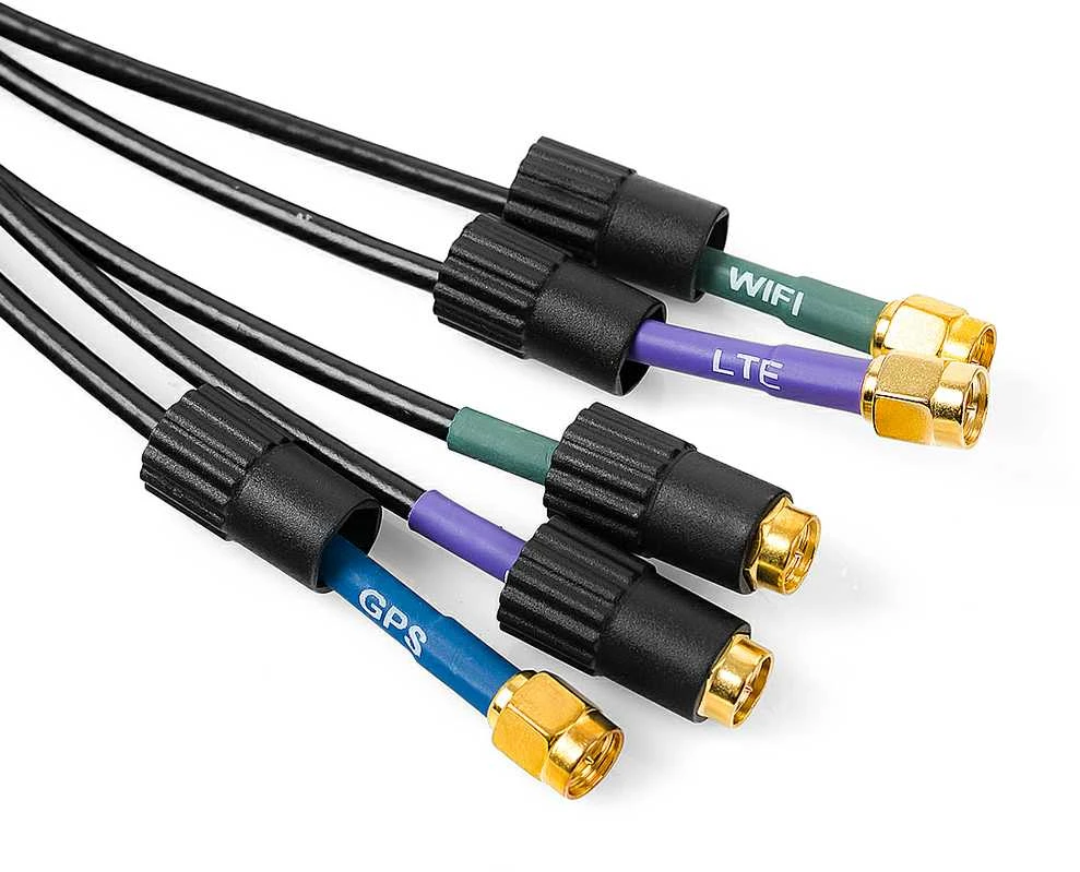 Poynting 5 viename automobilio antenos nukreipiklis MIMO-0004-V1-15-W