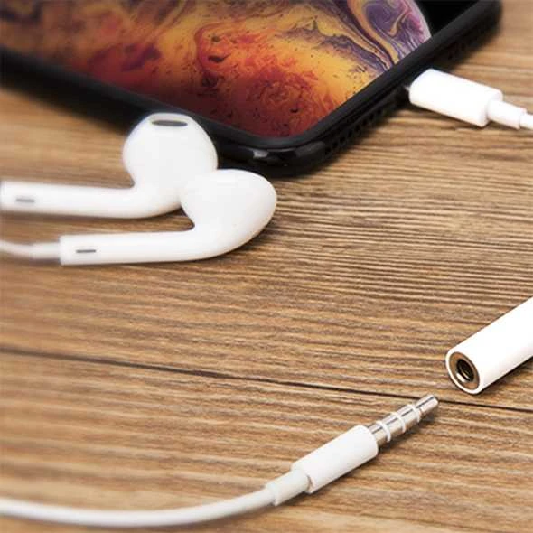 „Spacetronik“ adapteris „Apple Lightning Jack“ lizdas 3,5 mm SPL-A01