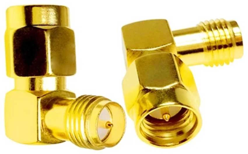 90 laipsnių kampu išlenkti SMA adapteriai